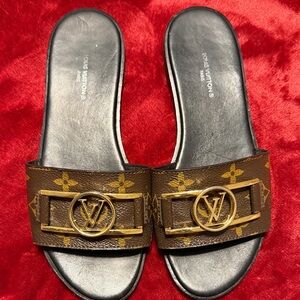 Louis Vuitton Brown and Gold Flats